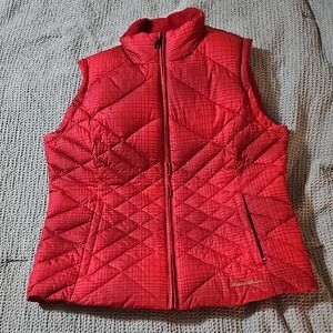 Eddie Bauer Quilted Insulated Vest – Bright Red | Women’s L